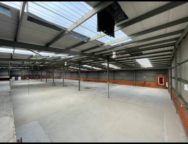 3,189M² WAREHOUSE FOR SALE IN RANDJESPARK